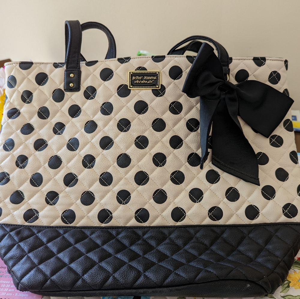 Betsey Johnson purse/tote